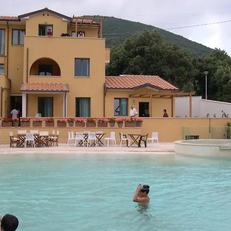 Apartment 6 A La Pergola *